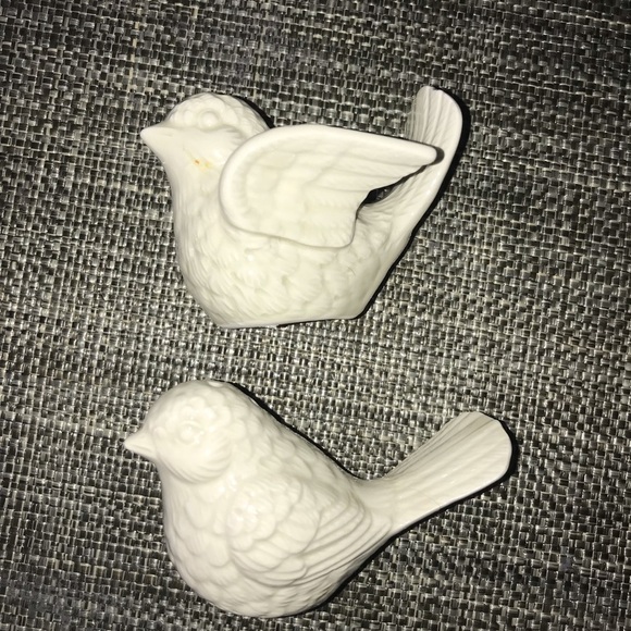 Fitz and Floyd Birds in Nest Salt and Pepper Shakers - Picture 6 of 9